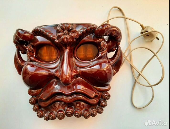 Часы сувенир 1985 г