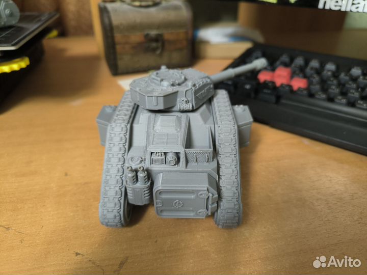 Warhammer 40000 танк Leman Russ/Леман Русс