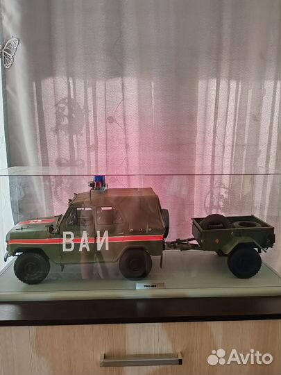 Модель УАЗ 469 1:8 деагостини