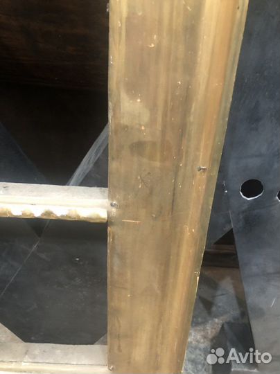 Старинный позолоченый киот 19 век