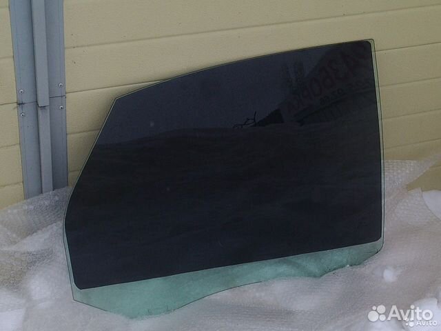Форд Фокус 2 - стекло задней правой двери