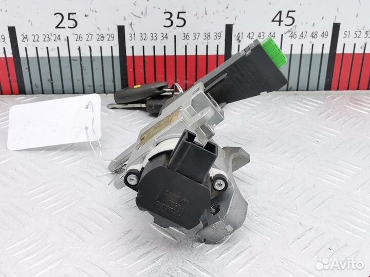 Замок зажигания для Volvo S60 1 31253392