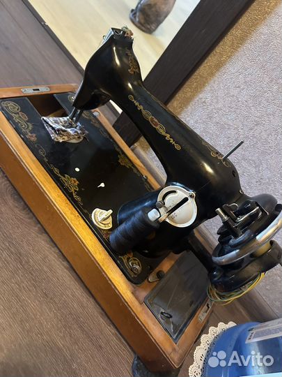 Швейная машинка