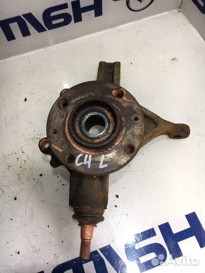 Кулак поворотный левый citroen c4