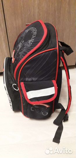 Школьный рюкзак