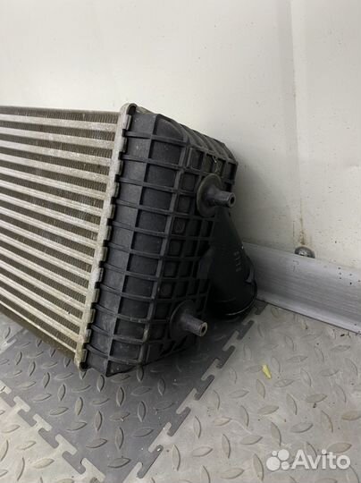 Интеркулер радиатор воздуха Kia Sorento Prime