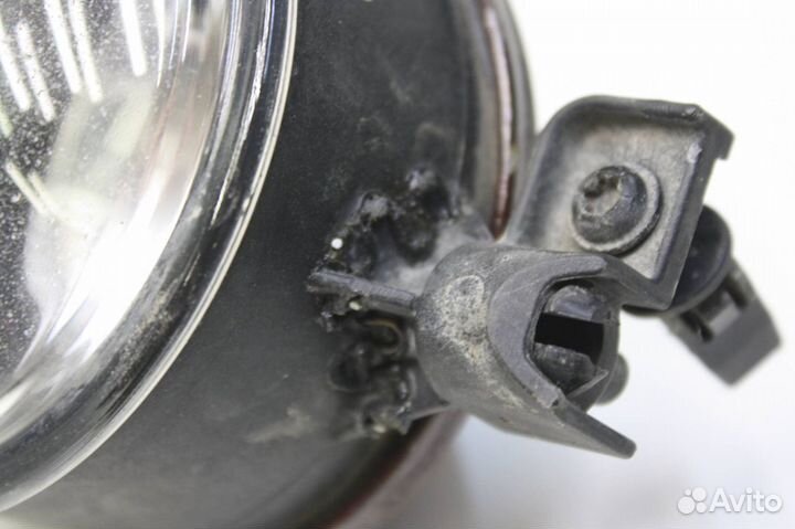 Фара противотуманная левая Ford Focus 2 2007