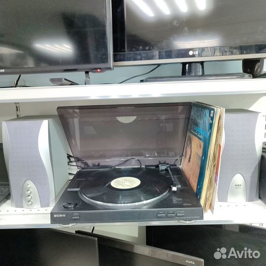 Проигрыватель винила Sony PS-LX300USB