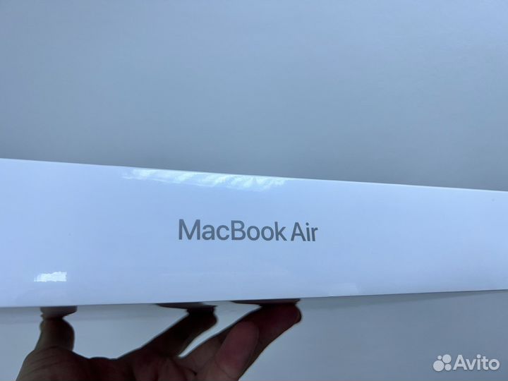 Hoвый MacBook 13'6 Air 2022 8\256Gb Гpaфитовый