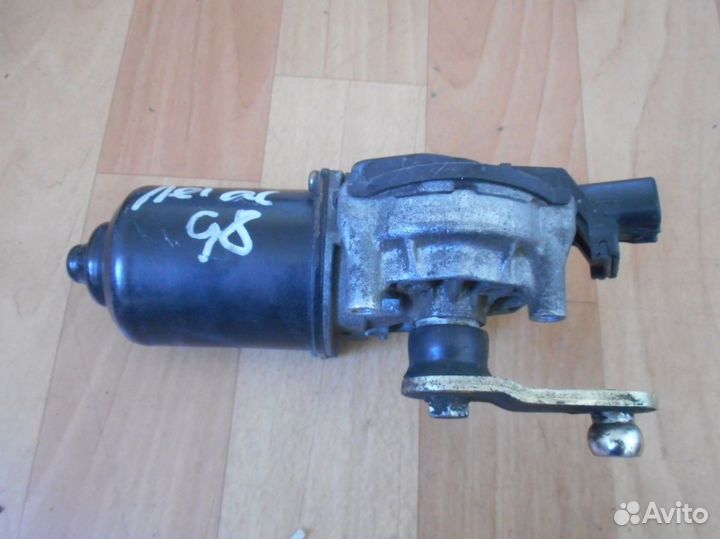 Моторчик стеклоочистителя передний Toyota Lite Ace (96-07 года) KR41,KR42,KR52,CR41, CR51,CR42,CR52