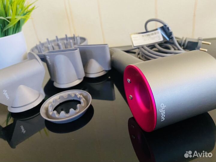 Фен dyson supersonic hd08