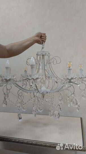 Люстра металическая