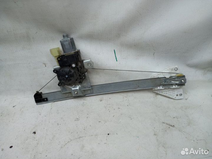Стеклоподъемник электр. задний правый задний