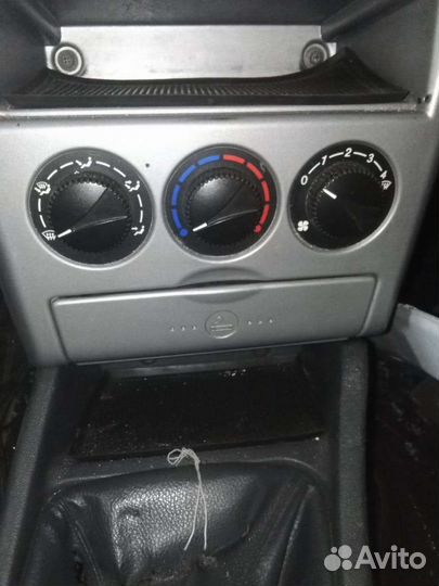 Блок управления климатом priora