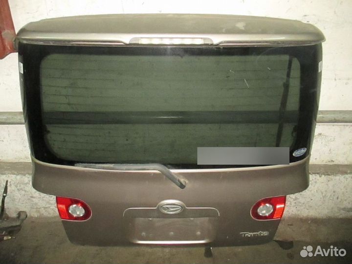 Дверь багажника Daihatsu Tanto L350S