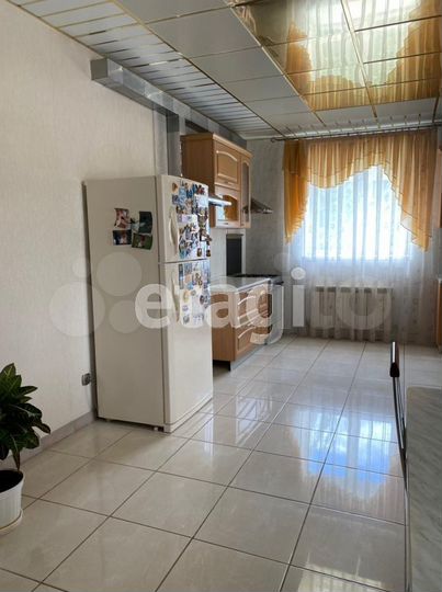 Коттедж 395 м² на участке 25 сот.