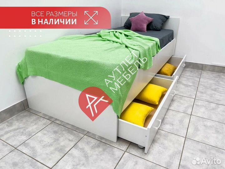 Кровать