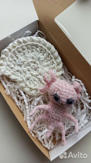Аксолотль игрушка амигуруми