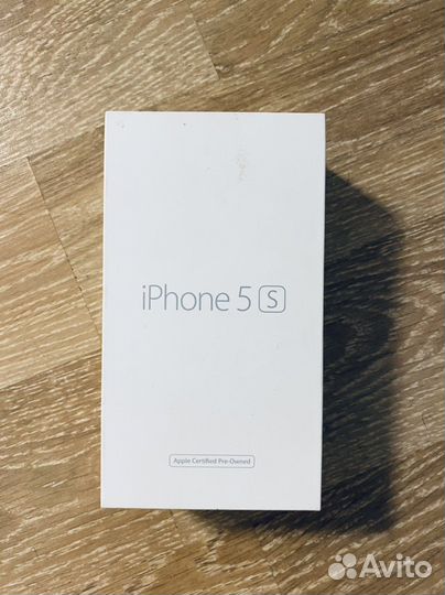 Коробки от iPhone