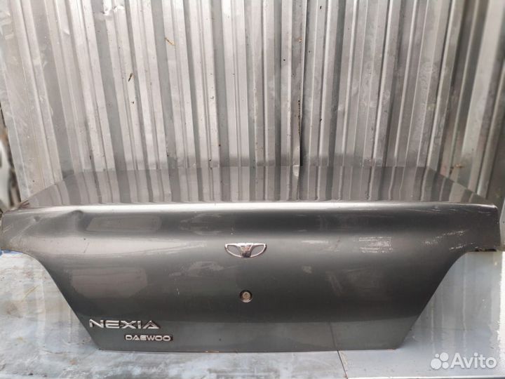 Крышка багажника Daewoo Nexia