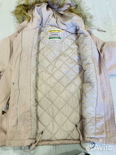 Парка женская pull bear