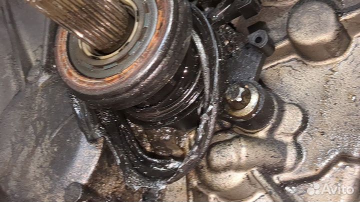 Кпп 6-ст.мех. (МКПП) Renault Scenic, 2006