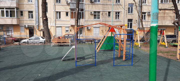 4-к. квартира, 91 м², 5/5 эт.