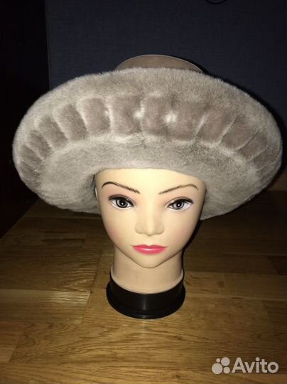 Шляпка зимняя женская