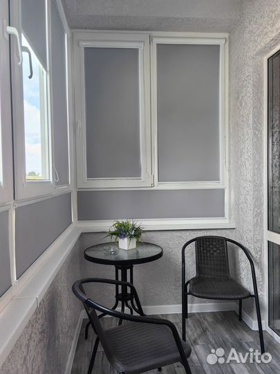 Жалюзи и рулонные шторы на окна