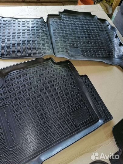 Коврики на toyota land cruiser 200