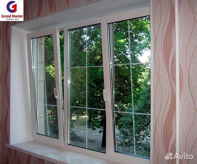 Окно трехстворчатое шпросированное