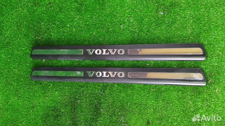 Накладки на порог салона Комплектом Volvo Xc70