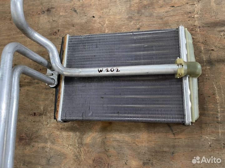 Радиатор печки отопителя Mercedes C200 W202