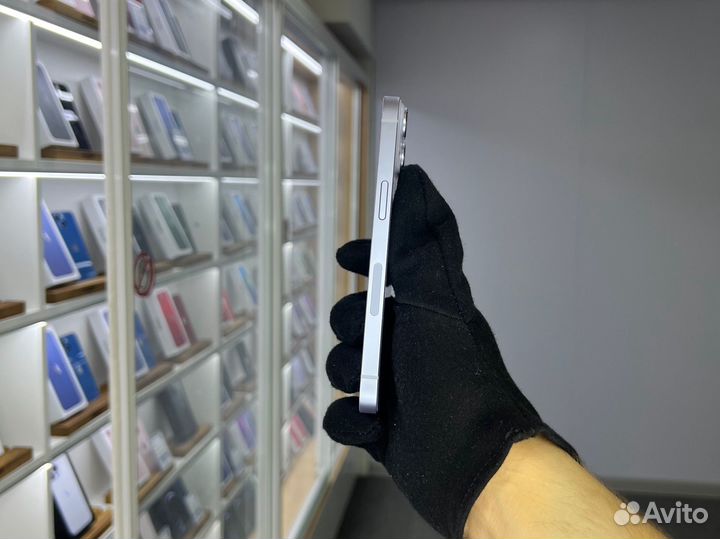 iPhone 14, 256 ГБ