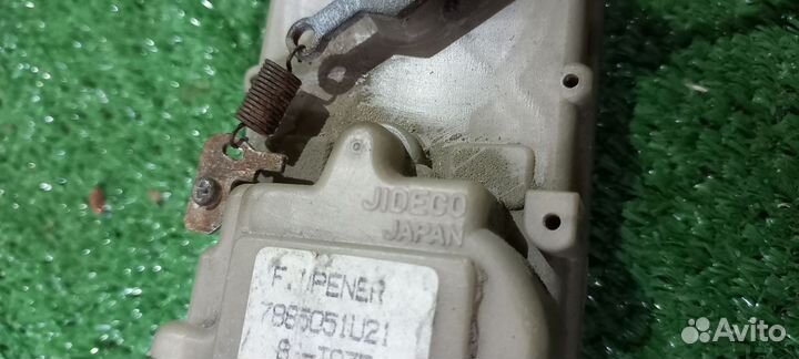 Активатор замка лючка бензоб. ниссан максима а32