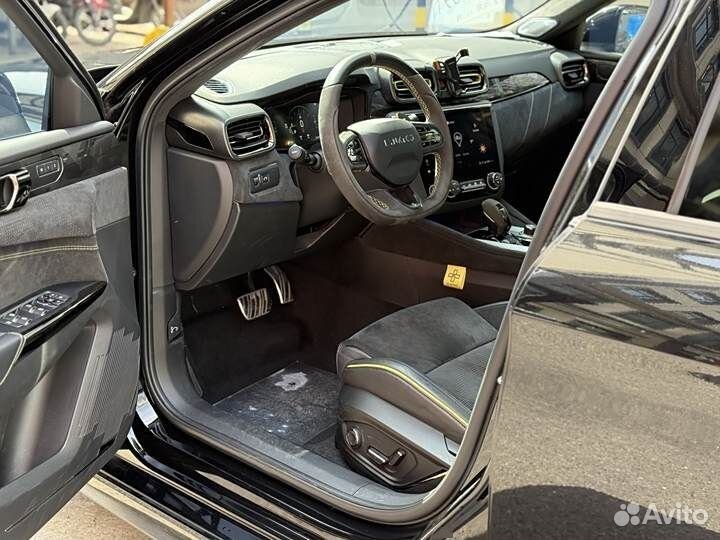 Lynk & Co 03 2.0 AT, 2021, 26 000 км