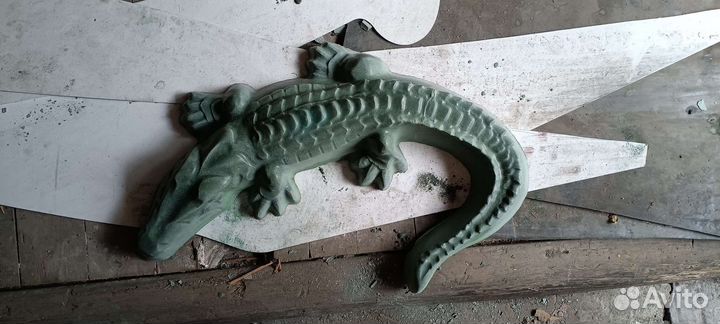 Крокодил из бетона