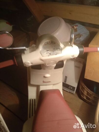 Детский мотоцикл Peg-Perego Vespa