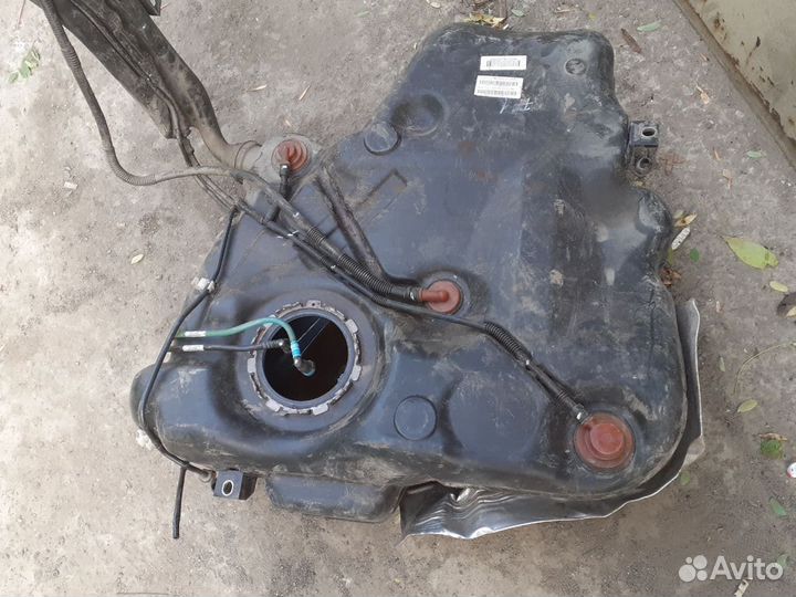 Бак топливный Skoda Octavia A5 Шкода Октавия