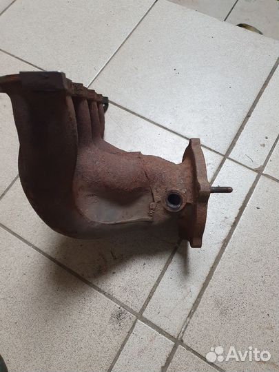 Выпускной коллектор Hyundai Santa Fe (SM) 2004 год