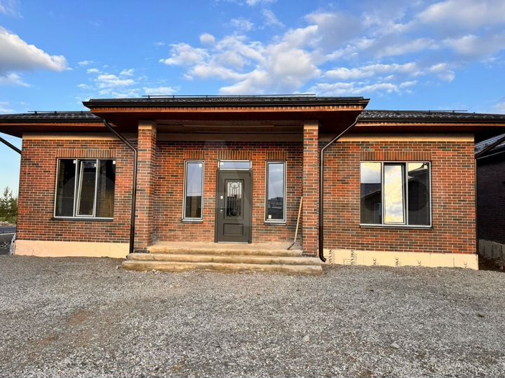 Дом 156 м² на участке 7,5 сот.