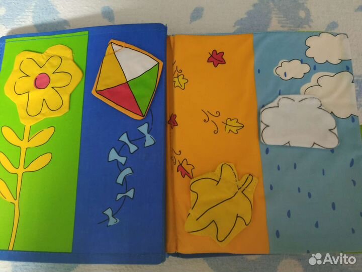 Tiny love,книжка развивашка