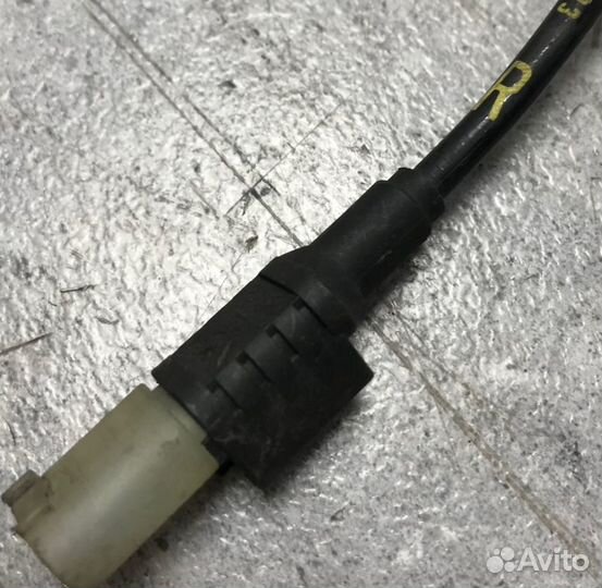 Датчик износа колодок передний Mercedes-Benz