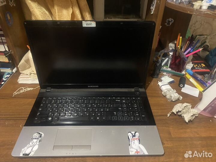 Samsung np300e7z