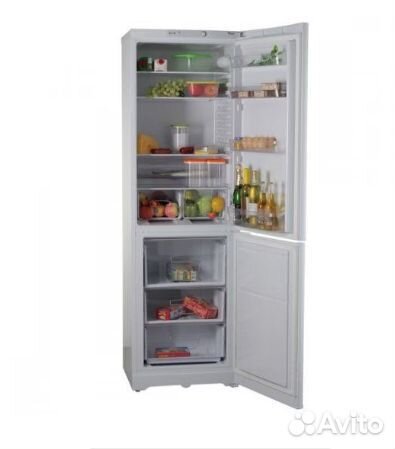 Холодильник Indesit