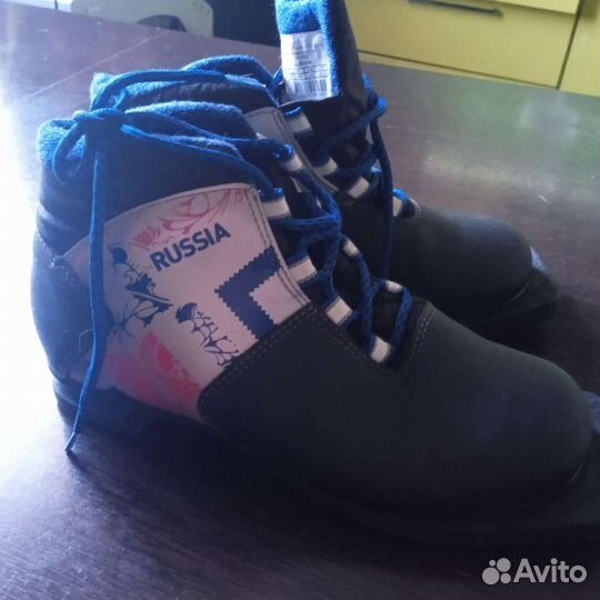 Лыжные ботинки 37 размер