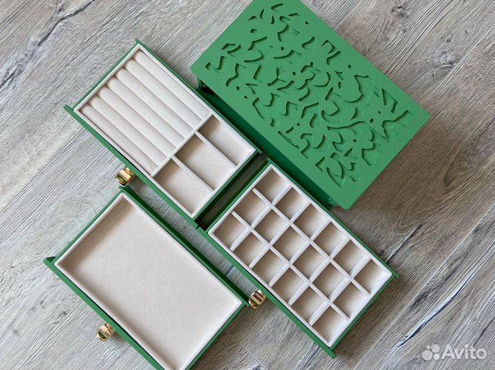 Шкатулка русной работы д/украшений, часов