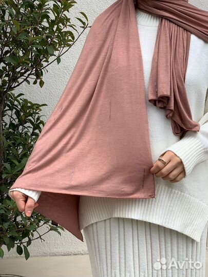 Шарфы и палантины