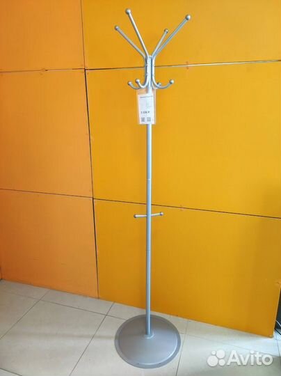 Вешалка для одежды напольная