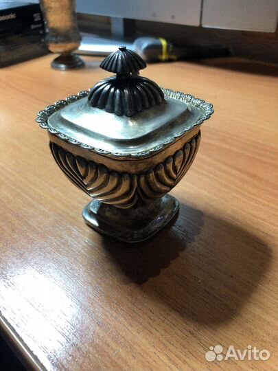 Сахарница серебряная 84 пробы